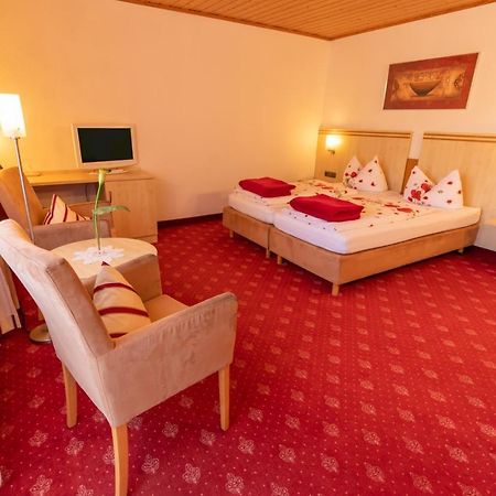 Landhotel Kuehler Grund Grasellenbach Buitenkant foto