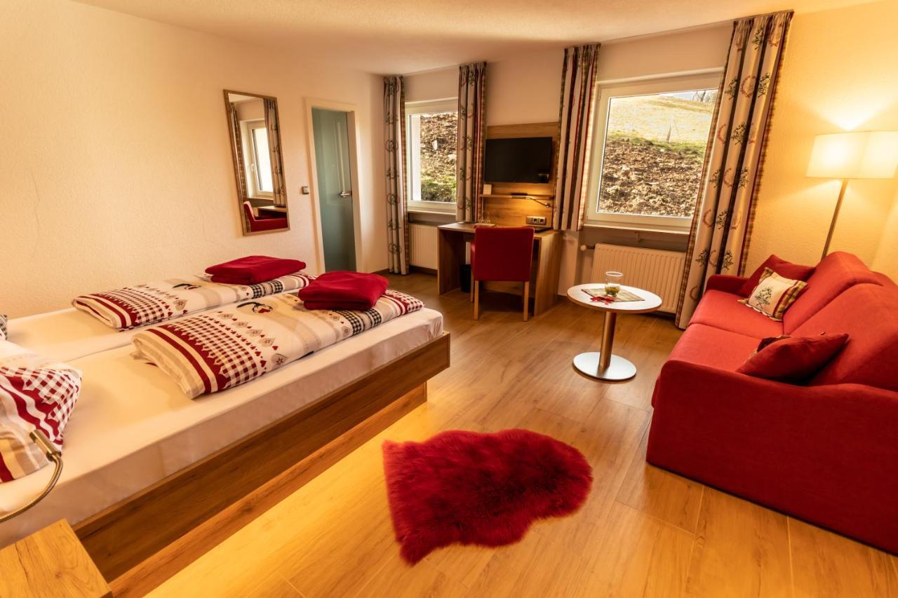 Landhotel Kuehler Grund Grasellenbach Buitenkant foto