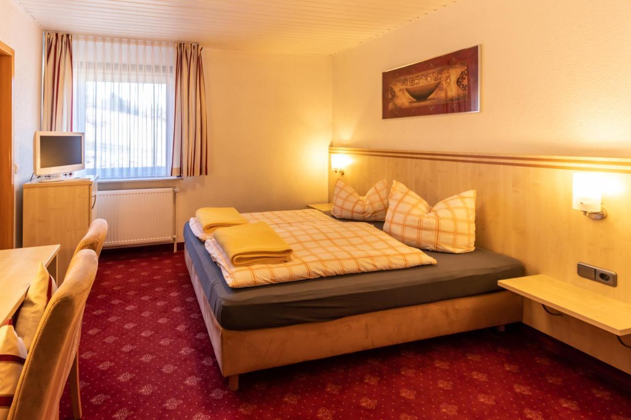Landhotel Kuehler Grund Grasellenbach Buitenkant foto