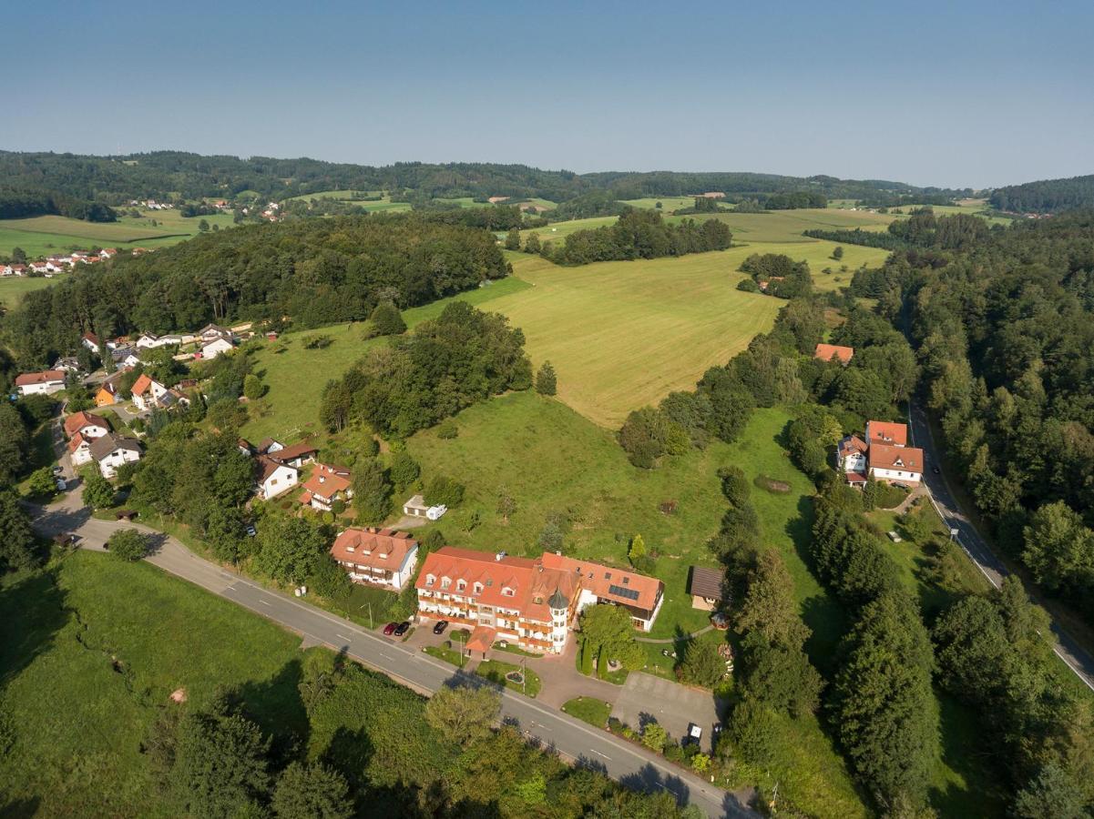 Landhotel Kuehler Grund Grasellenbach Buitenkant foto